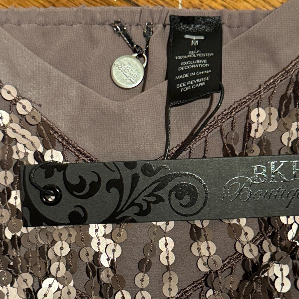 Buckle Sequin Embellished Cami in Brown - Picture 4 of 4